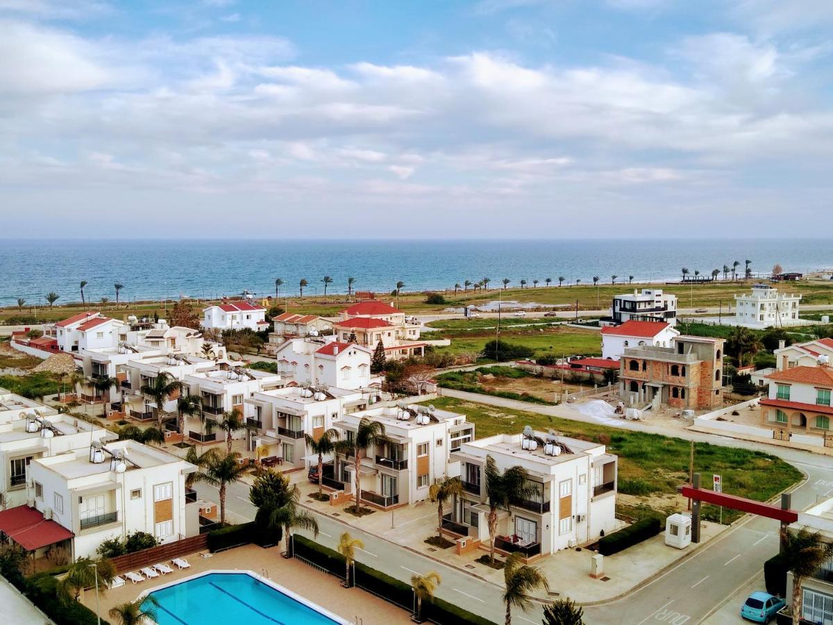 Royal Life Residence Poseidon Studio Trikomo Bagian luar foto